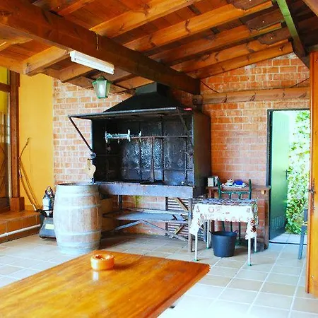 منزل ريفي De *